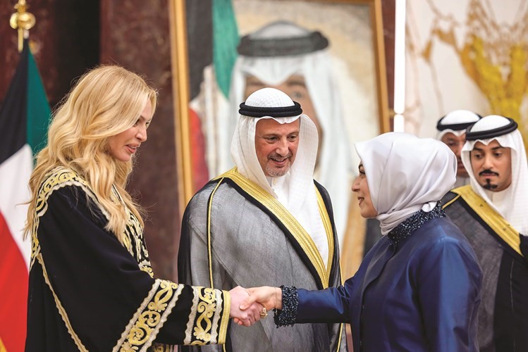 الشيخة ريما الصباح مرحبة بالسفيرة التركية