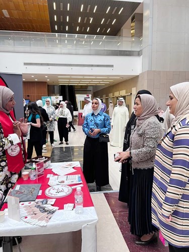 عمادة شؤون الطلبة أقامت معرضاً صحياً توعوياً