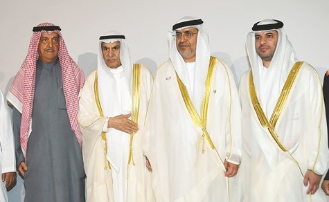 رئيس مجلس الأمة أحمد السعدون مقدما التهاني للسفير الإماراتي د.مطر النيادي
