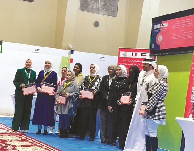 تكريم عدد من المشاركات