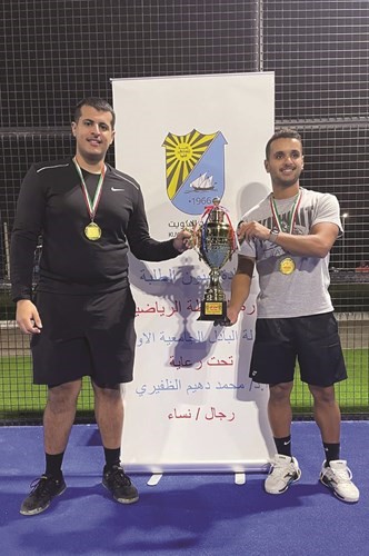 الأنشطة الرياضية بعمادة شؤون الطلبة نظمت بطولة البادل الجامعية الأولى