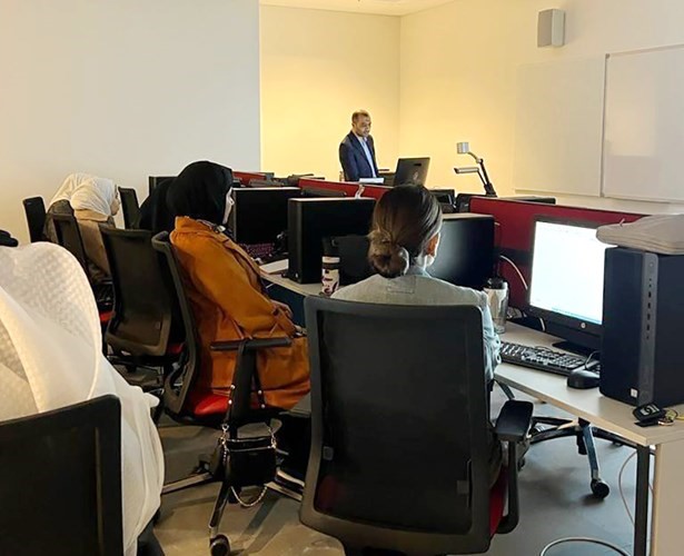 قطاع الأبحاث ينظّم ورشة عمل التحليل الإحصائي «SPSS» للكليات الإنسانية