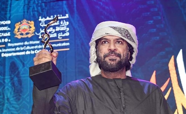 المخرج محمد العامري وجائزة أفضل عرض مسرحي عربي