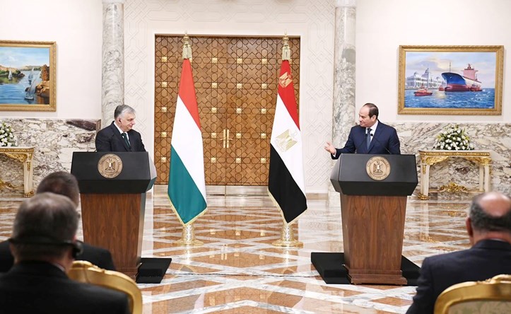 الرئيس عبدالفتاح السيسي خلال مؤتمر صحافي مع رئيس الوزراء المجري فيكتور أوربان