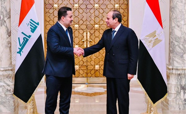  الرئيس عبدالفتاح السيسي مستقبلا رئيس وزراء العراق محمد شياع السوداني
