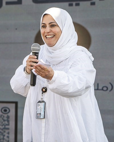 مراقب صحة الفم والأسنان بوزارة الصحة د.عائشة السميط