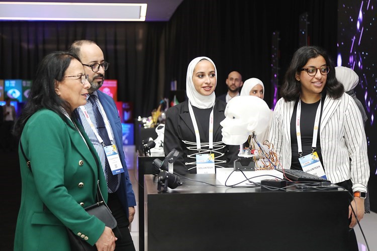 انطلاق قمة «التعليم العالي نحو مستقبل هادف 2023» في AUM