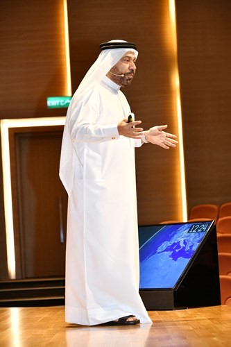 د. ناجي المهدي المدير التنفيذي للمعهد الوطني للتعليم المهني في هيئة المعرفة والتنمية البشرية في دبي