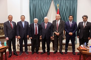 الرئيس الفلسطيني يشيد بدور الكويت في دعم الشعب الفلسطيني وقضيته العادلة