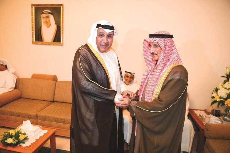 الشيخ حمد جابر العلي مهنئا