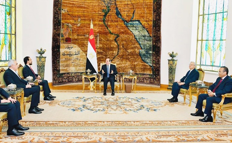 الرئيس عبدالفتاح السيسي مستقبلا رئيس مجلس النواب العراقي محمد الحلبوسي