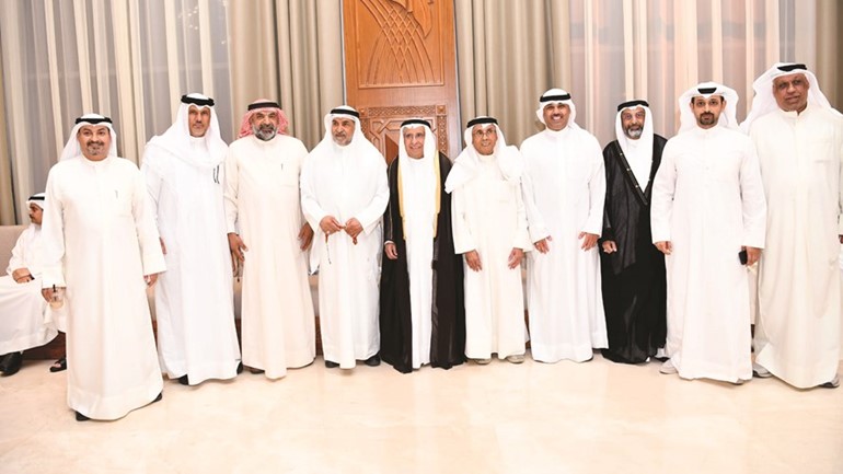 آل البغلي والجدي والقطان والحرز والسلطان والدمخي يباركون