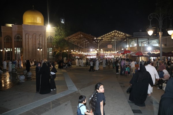 المباركية مكان تجمع ولقاء عشاق التراث وعبق الماضي (زين علام)
