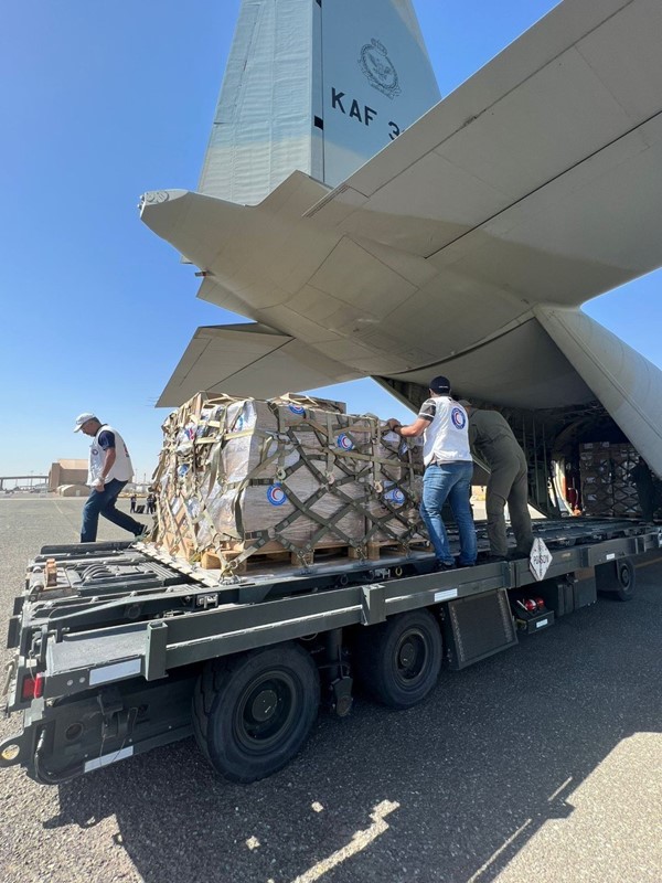وصول ثاني طائرات الجسر الجوي الكويتي لإغاثة السودان
