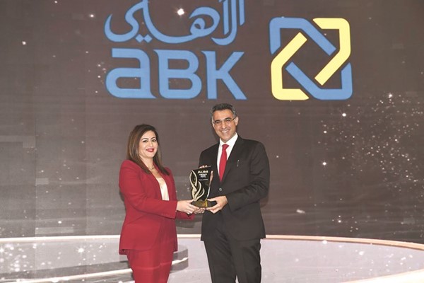 تكريم البنك الأهلي