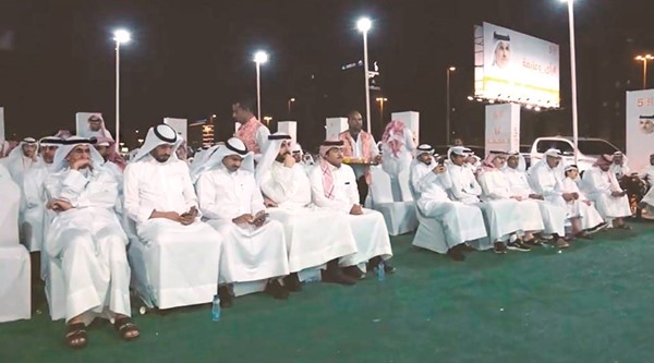 عدد من الناخبين