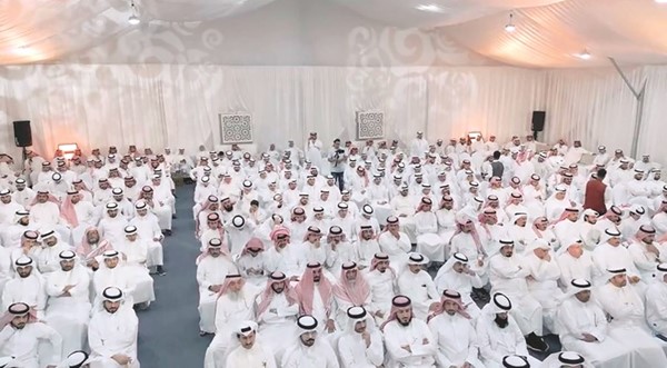 حشد من الناخبين خلال الندوة الانتخابية لمرشح الدائرة الخامسة د.محمد مساعد الدوسري