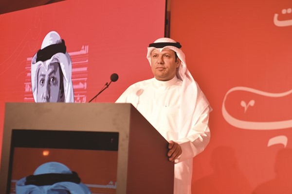 النائب السابق ومرشح الدائرة الخامسة فيصل الكندري مخاطبا الحضور