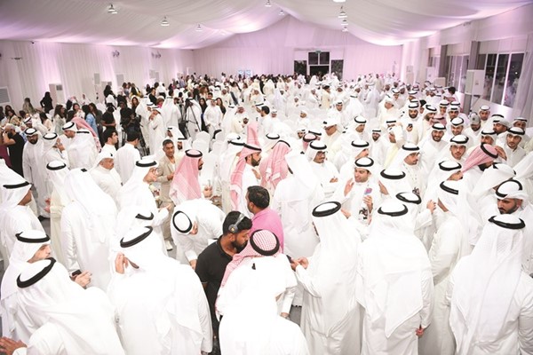 جمع غفير في المقر الانتخابي لمرشح الدائرة الثانية عبدالوهاب العيسى(هاني الشمري)
