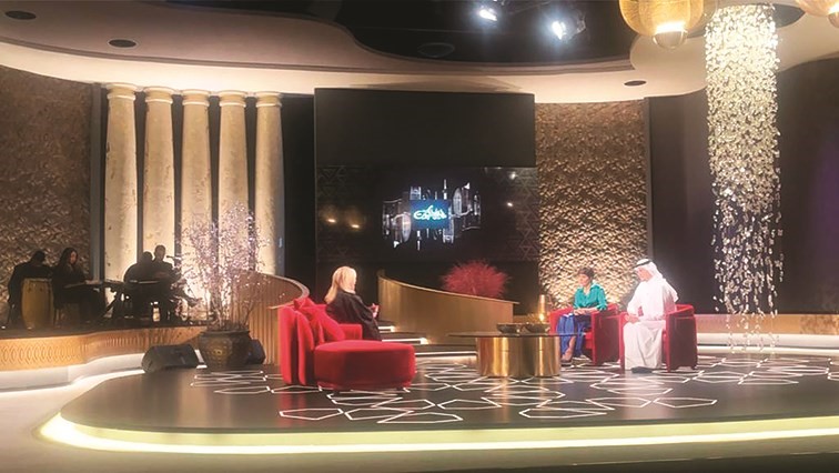 الإعلامية د. هالة سرحان في استديو برنامج ليالي الكويت