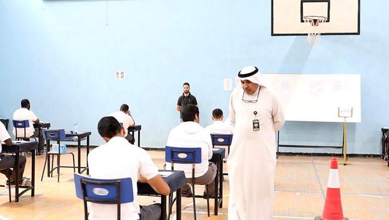 «التربية» تطلب من المناطق التعليمية كشوفات المعلمين المتميزين