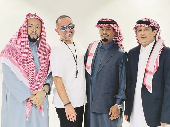 نعمان يتوسط ماجد مطرب وحبيب الحبيب ووحيد صالح