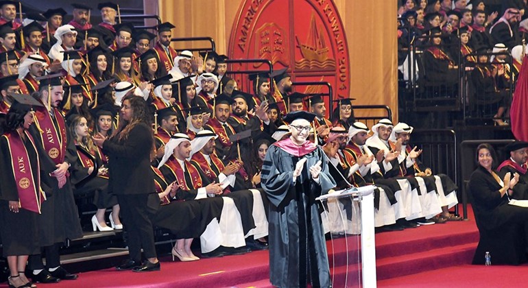 عميد كلية الهندسة والعلوم التطبيقية المكلف أ.د.محمد العبد