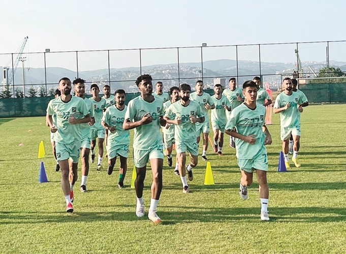 مستوى الكويت «يطمِّن» رغم خسارته أمام الهلال