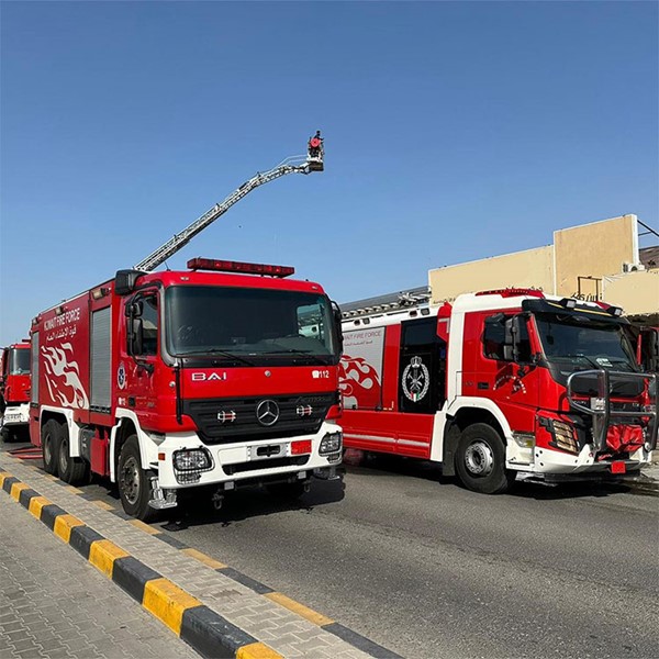 السيطرة على حريق شب في 3 محلات للصبغ والحدادة بمنطقة الشويخ الصناعية
