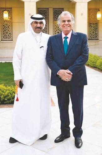 الأنباء مع الفنان جواد الشكرجي