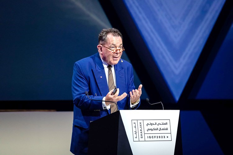 د.جير جراوس المدير العالمي للتعليم في كيدزانيا