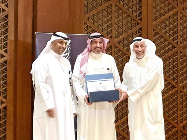 جامعة الكويت شاركت في الحلقة النقاشية التي أقامتها شركة نفط الكويت تحت عنوان «التعلم والتطور»