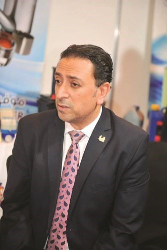 أحمد مصطفى