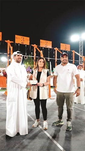 دانة الجاسم وأحمد النويبت خلال تكريم stc بحضور الشيخ فهد الناصر