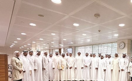 الوزير محمد العيبان وزياد الناجم مع قياديي وإشرافيي قطاع الرقابة التجارية وحماية المستهلك