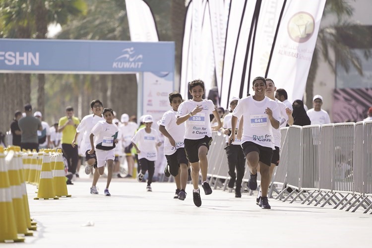 «علي عبدالوهاب المطوع» رعت سباق «Run Kuwait» الخيري