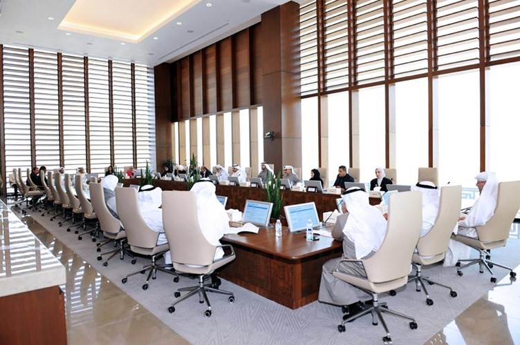 جامعة الكويت تستقبل وفداً من شركة نفط الكويت لمتابعة التعاون البحثي المشترك