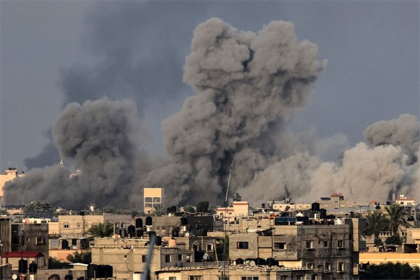 إسرائيل تعلن مقتل نجل غادي أيزنكوت عضو مجلس الحرب في معارك غزة
