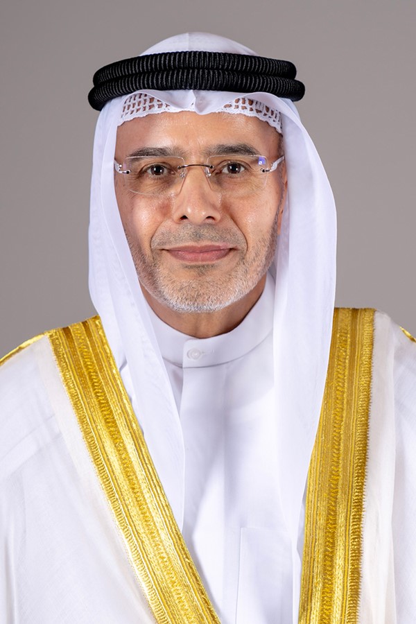 د.عادل المانع 