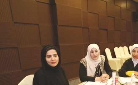 جانب من المشاركات في الدورات التدريبية	 (زين علام)