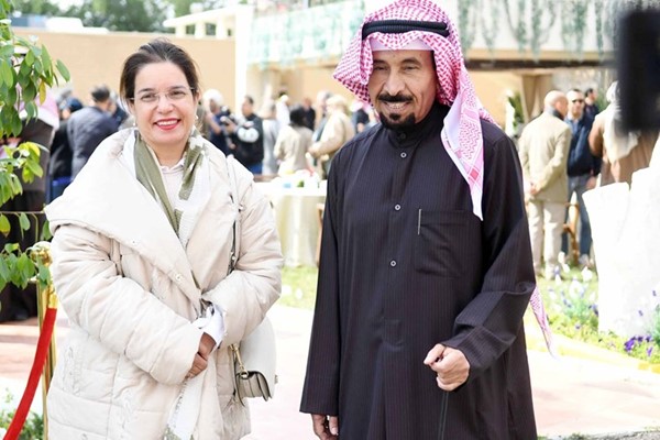 الشيخ علي الجابر ود.أميرة الحسن