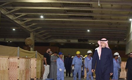 إحباط تهريب 13422 زجاجة خمر بمليون دينار في شحنة أثاث - صورة 2 1223692 1