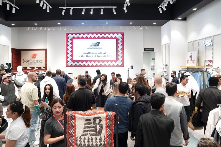 جانب من حفل افتتاح فرع new balance في مول العاصمة