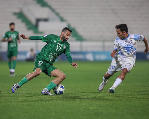 العربي ينفرد بصدارة دوري زين الممتاز