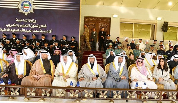 د. نورة المشعان وفيصل الغريب وعبدالله اليحيا وعبدالله الجوعان ود. عادل العدواني وداود معرفي ود. سالم الحجرف