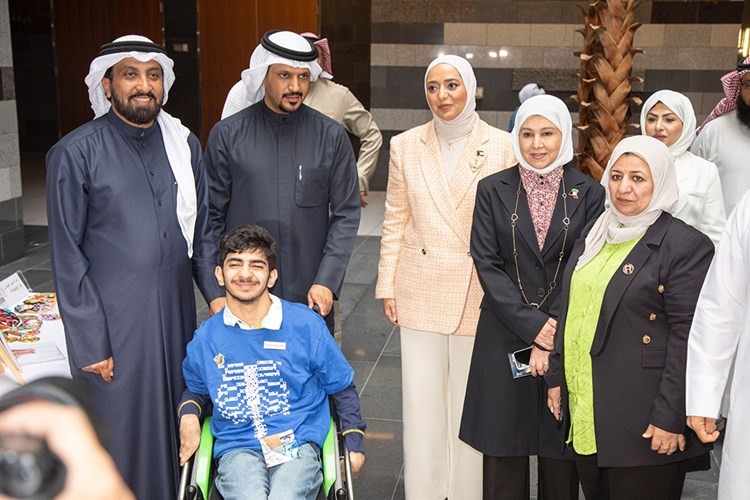 «التربية» تفتتح ملتقى المدرسة التقنية