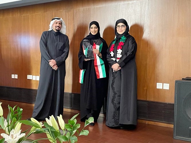كلية التربية تقيم حفل قائمة العميد الشرفية للفائقين للعام الجامعي 2022 ـ 2023