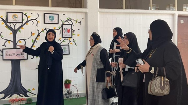 معلمات الثمانينيات زرن مدرسة «سلمى بنت حمزة» واستذكرن الزمن الجميل