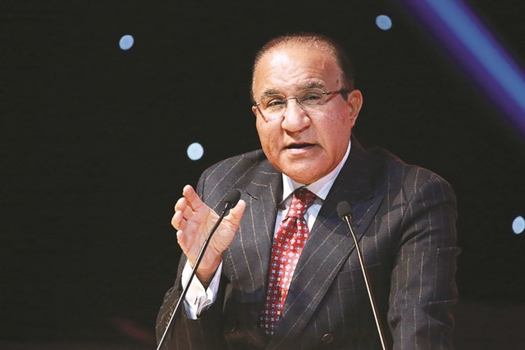 فهد العثمان: اقتصاد خلْق الثروة هو الحلّ ويجب إعادة هندسة منظومة العمل