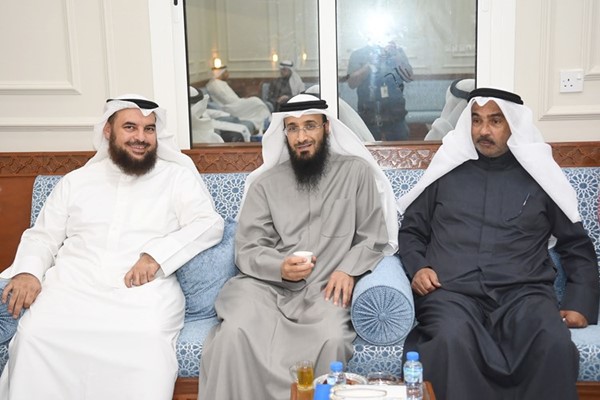الحربش مع بعض المباركين